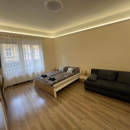 Albi Apartman Seghedin Exterior foto