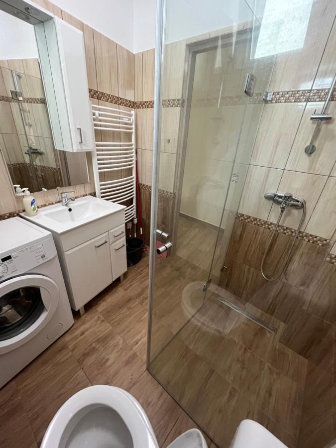 Albi Apartman Seghedin Exterior foto