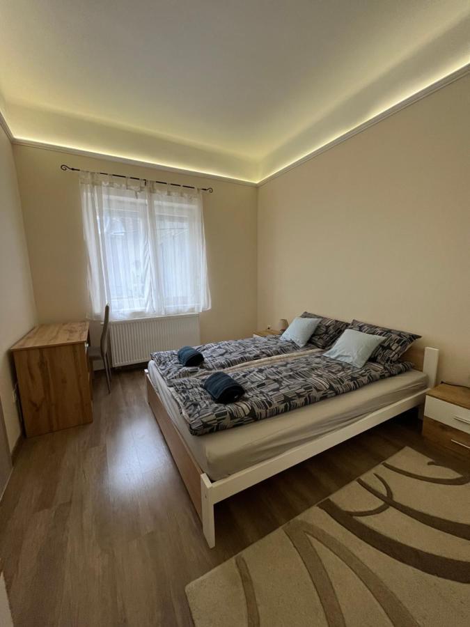 Albi Apartman Seghedin Exterior foto