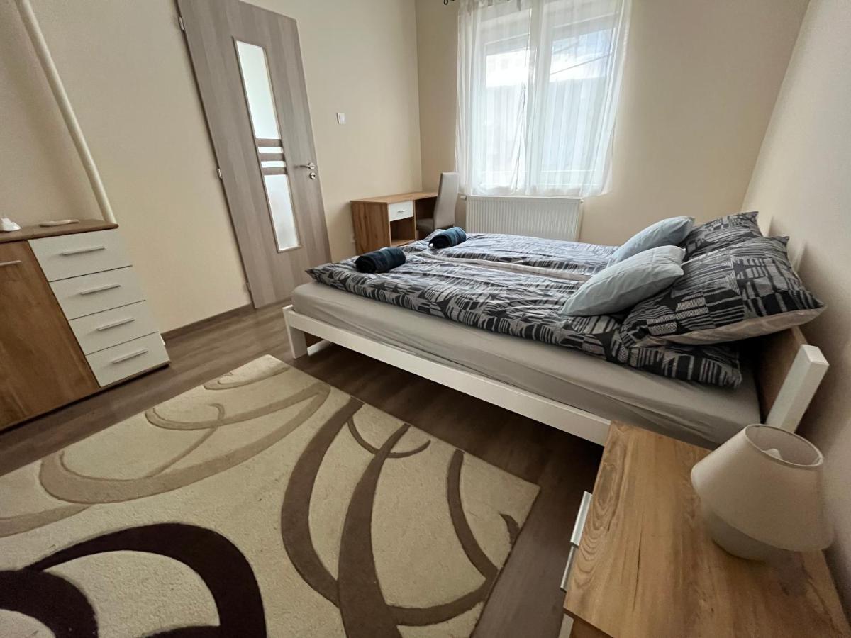 Albi Apartman Seghedin Exterior foto