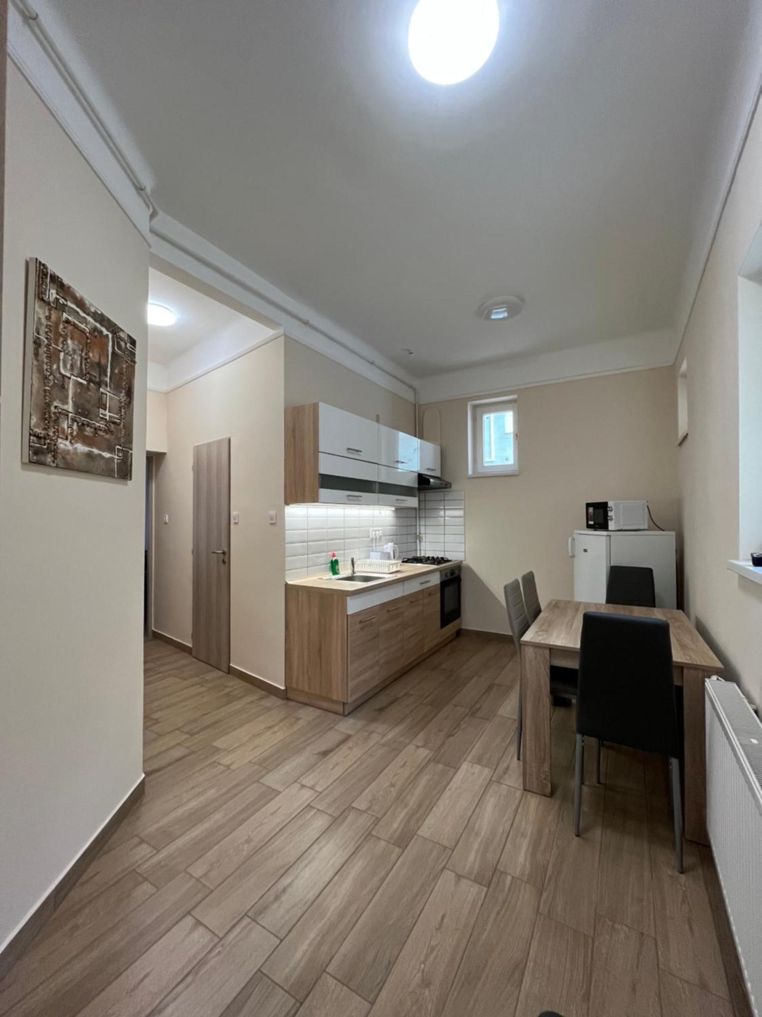 Albi Apartman Seghedin Exterior foto